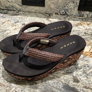 Roper Women's Brown Wedge Sandals size 9